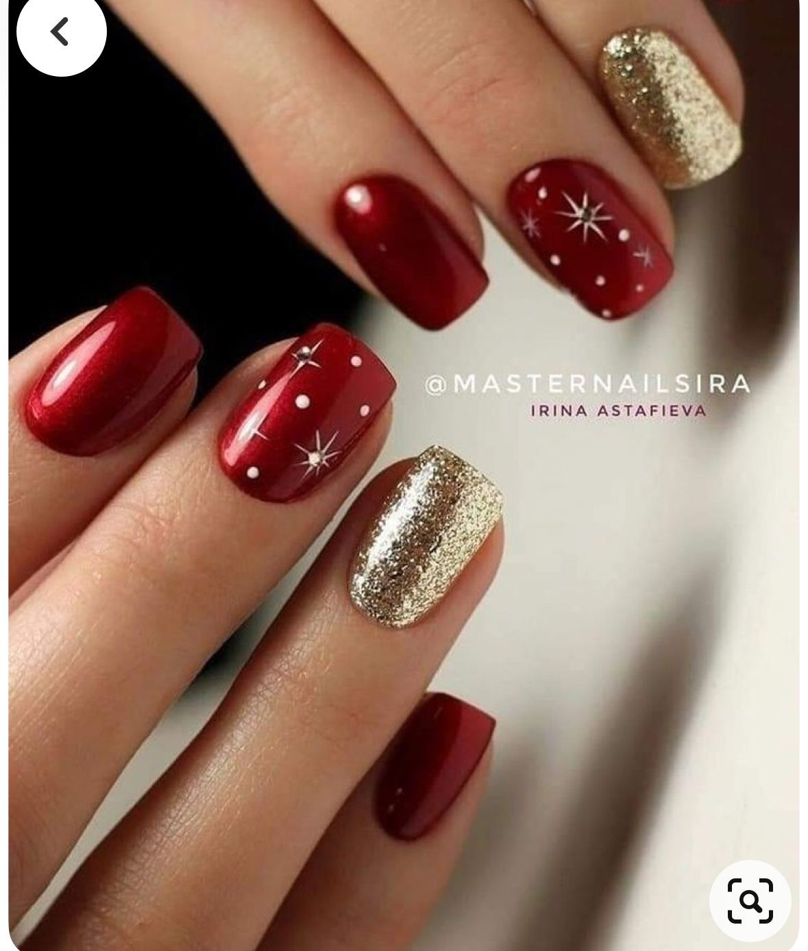 Combinaison d'ongles rouge et or pour les fêtes de fin d'année 2025